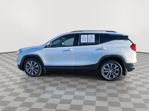 Certified 2021 GMC Terrain SLT image 5