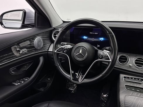 Used 2021 Mercedes-Benz E 350 Sedan image 26