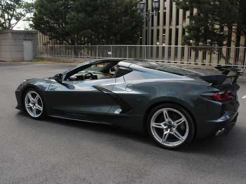 Used 2020 Chevrolet Corvette Stingray Premium Cpe w/ 3LT Preferred Equipment Group RWD image 14