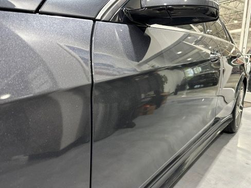Used 2016 Mercedes-Benz E 350 4MATIC Sedan image 17