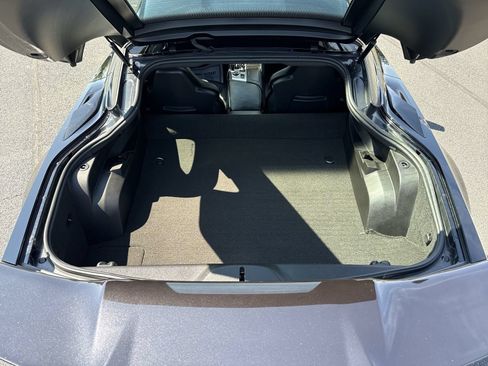 Used 2019 Chevrolet Corvette Z06 w/ Battery Protection Package RWD image 24