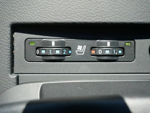 Used 2013 Lexus RX 350 AWD w/ Navigation Pkg image 24