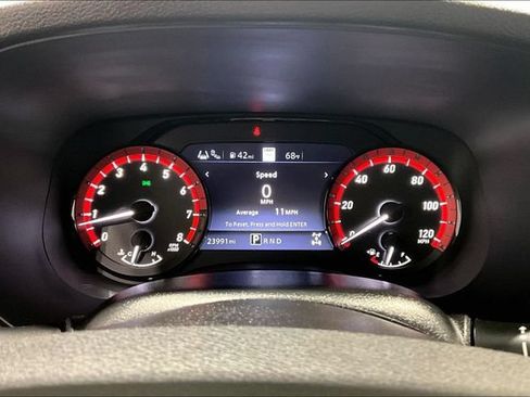 Used 2023 Nissan Frontier PRO-4X AWD/4WD image 19