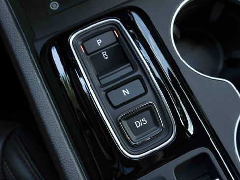 Used 2026 Honda Pilot Black Edition image 30