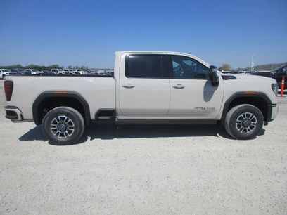 New 2026 GMC Sierra 2500 AT4 w/ AT4 Premium Plus Package