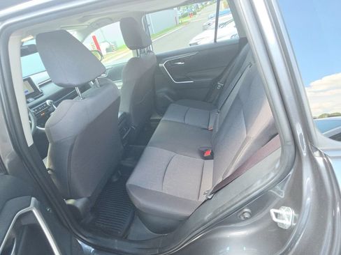 Used 2025 Toyota RAV4 XLE w/ Convenience Package AWD/4WD image 18