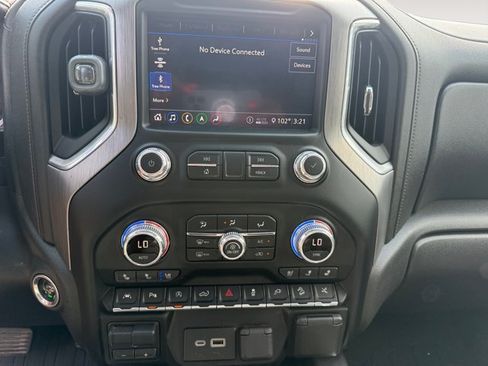 Used 2020 GMC Sierra 1500 Denali w/ Denali Ultimate Package AWD/4WD image 7