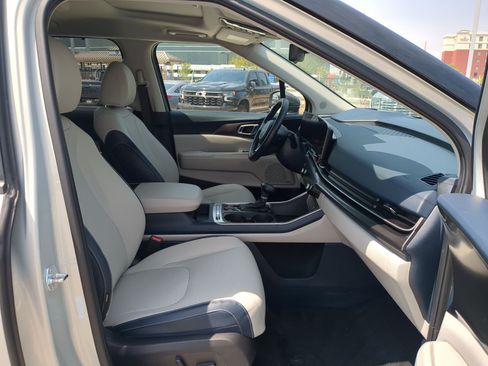 Certified 2025 Kia Carnival SX Prestige FWD image 29