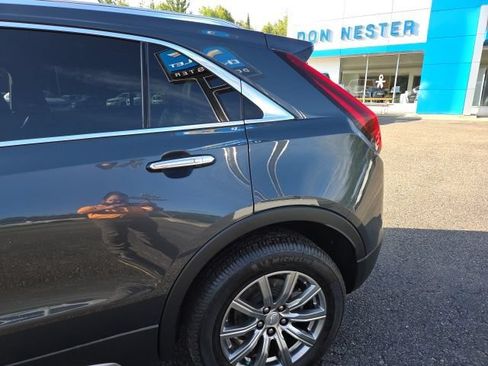 Used 2021 Cadillac XT4 Premium Luxury w/ Sun And Sound Package AWD/4WD image 16