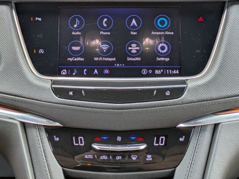 Certified 2023 Cadillac XT5 Premium Luxury AWD/4WD image 17