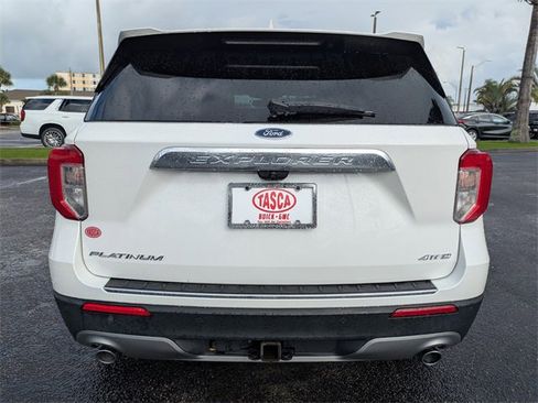 Used 2022 Ford Explorer Platinum w/ Technology Package image 5