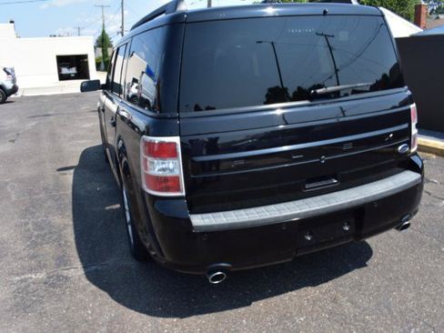 Used 2019 Ford Flex SE FWD image 4