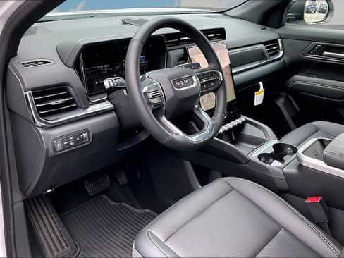 New 2026 GMC Terrain Elevation w/ Elevation Premium Package AWD/4WD image 7