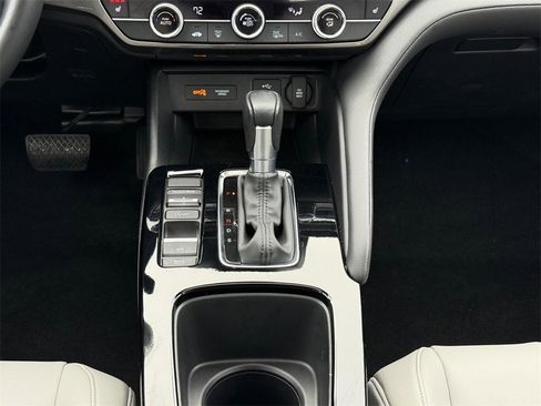 Certified 2023 Acura Integra image 13