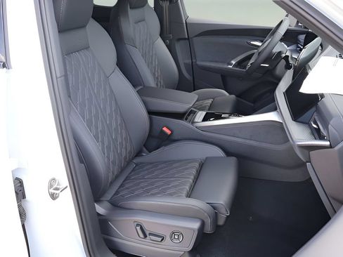 New 2026 Audi SQ5 Premium Plus AWD/4WD image 17