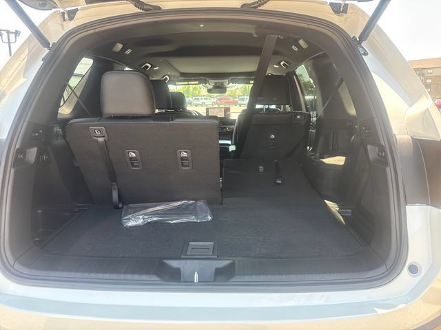 New 2026 Honda Pilot TrailSport image 18