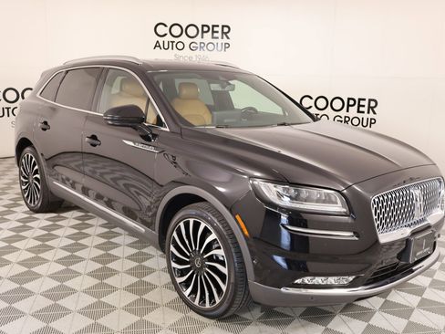 Used 2022 Lincoln Nautilus Black Label w/ Class II Trailer Tow Package image 1