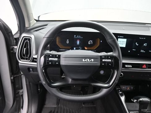 Certified 2026 Kia Sorento S AWD/4WD image 37