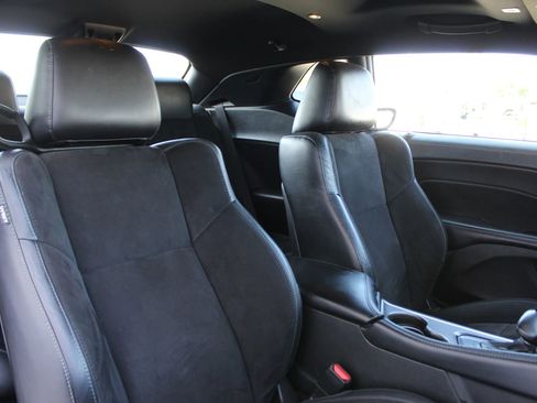 Used 2022 Dodge Challenger R/T w/ Plus Package RWD image 27
