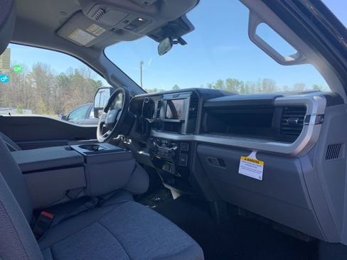 New 2026 Ford F250 XL w/ STX Appearance Package AWD/4WD image 17