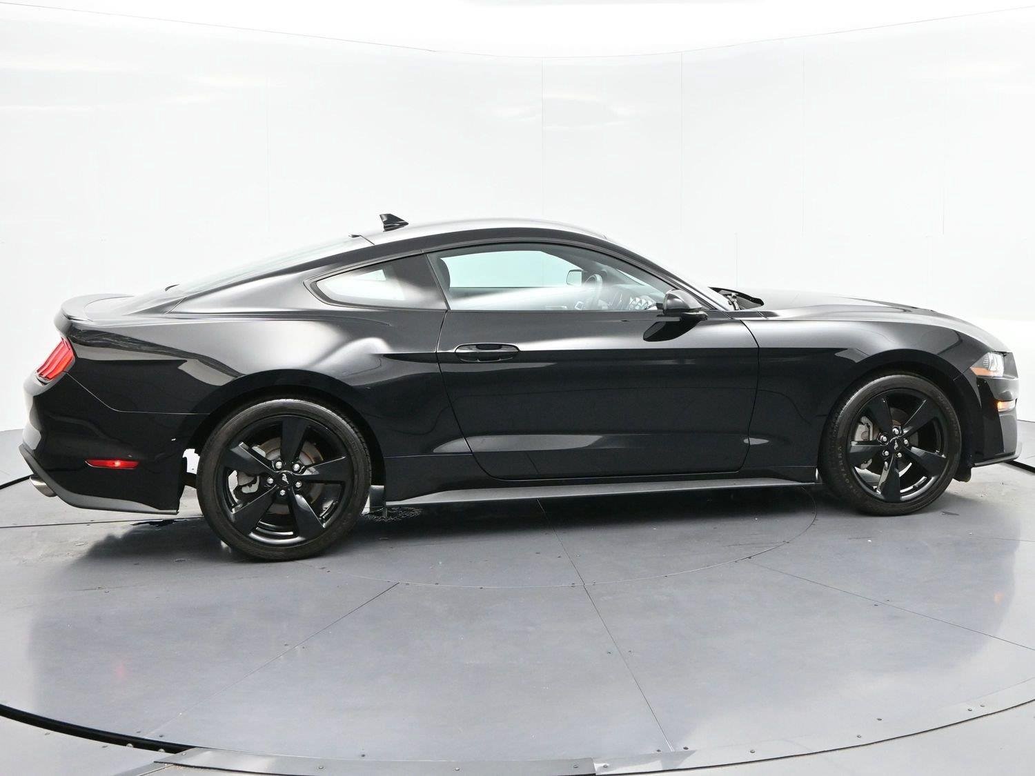 Used 2022 Ford Mustang Coupe w/ Equipment Group 101A RWD image 8