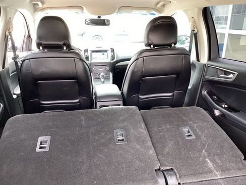 Used 2017 Ford Edge SEL w/ Equipment Group 201A AWD/4WD image 14