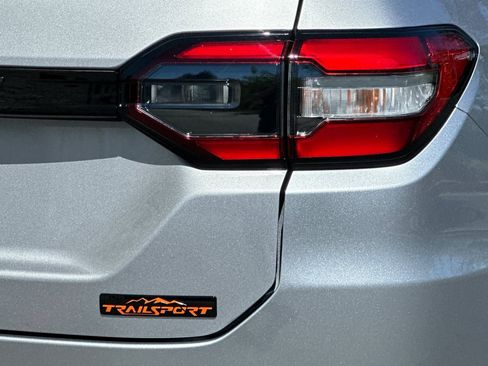 New 2025 Honda Pilot TrailSport image 24