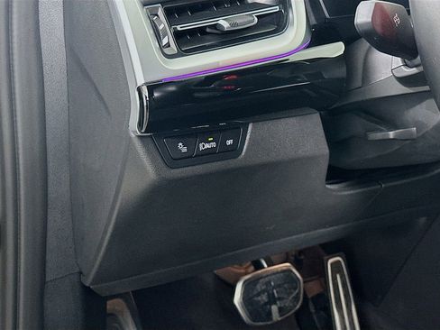 Certified 2024 BMW X1 M35i w/ Premium Package image 10