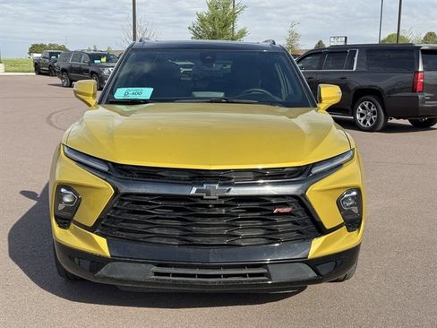 Used 2023 Chevrolet Blazer RS w/ Driver Confidence II Package AWD/4WD image 2
