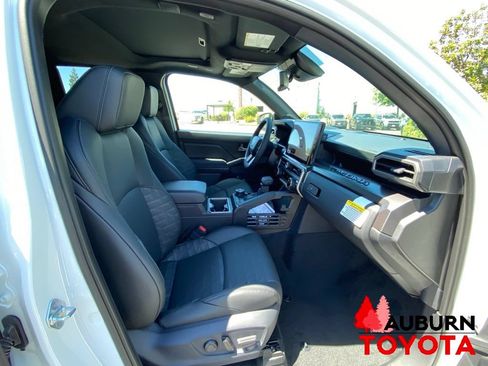 New 2026 Toyota Tacoma TRD Off-Road AWD/4WD image 14