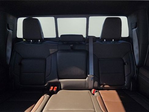 New 2026 GMC Sierra 2500 Denali w/ Technology Package image 16