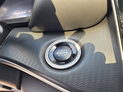 New 2025 Jeep Grand Cherokee L Altitude image 28