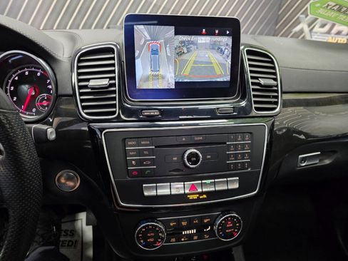 Used 2018 Mercedes-Benz GLS 450 4MATIC image 22