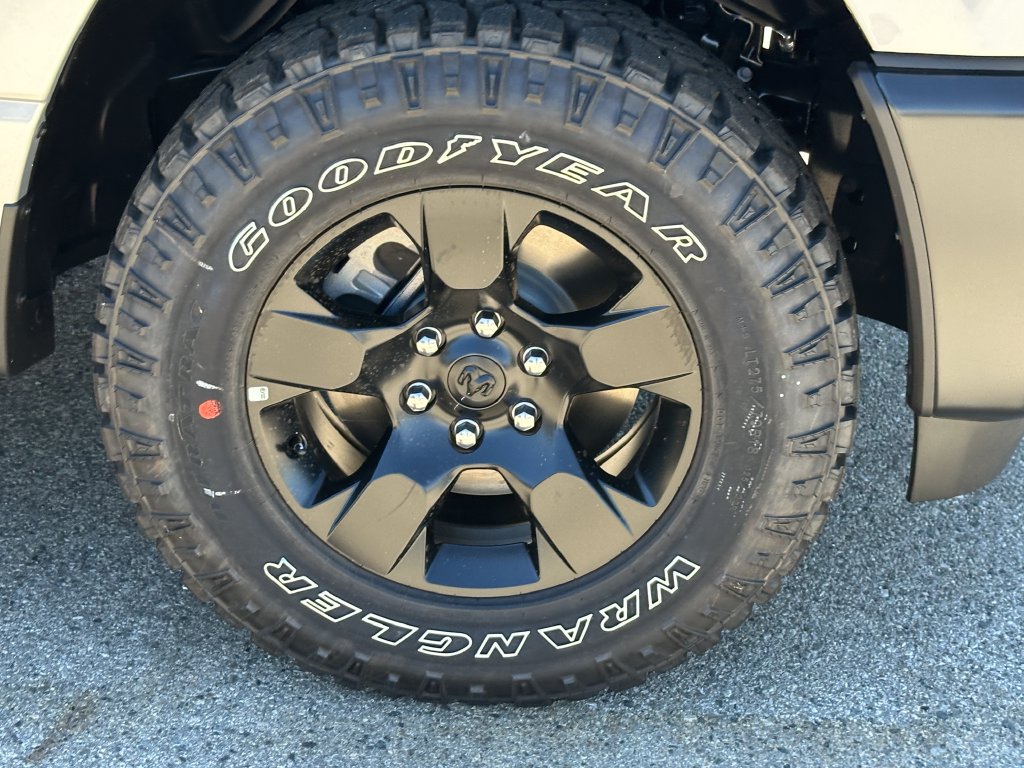 New 2026 RAM 1500 Warlock AWD/4WD image 12