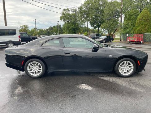 Used 2025 Dodge Charger Daytona R/T w/ Quick Order Package 25M R/T AWD/4WD image 4