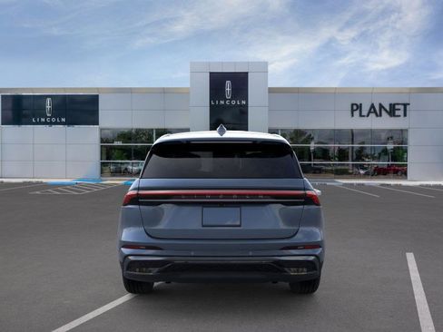 New 2026 Lincoln Nautilus Premier w/ Jet Appearance Package image 5