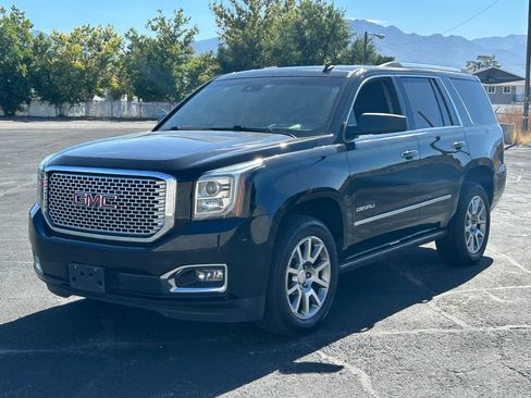 Used 2015 GMC Yukon Denali w/ Touring Package AWD/4WD image 7