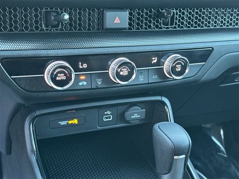 Certified 2025 Honda CR-V LX image 23