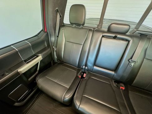 Used 2018 Ford F150 Lariat w/ Equipment Group 502A Luxury image 12