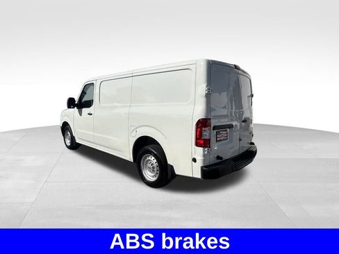 Used 2021 Nissan NV 1500 S image 6
