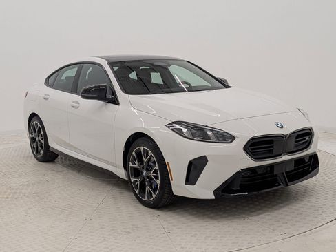 New 2026 BMW M235i xDrive w/ Technology Package image 7