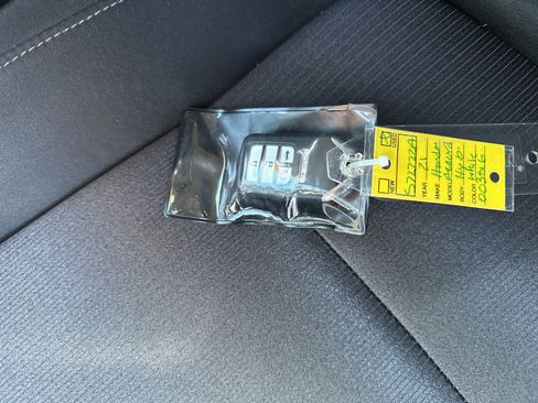 Used 2021 Honda Accord Hybrid image 37