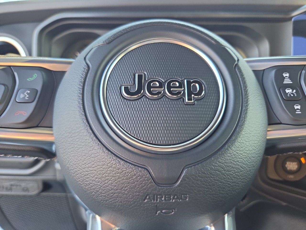 New 2027 Jeep Wrangler Unlimited Sahara AWD/4WD image 6