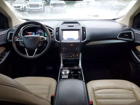 Used 2020 Ford Edge SEL w/ Convenience Package image 11