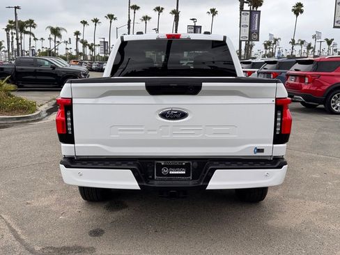 Certified 2023 Ford F150 Lightning XLT AWD/4WD image 10