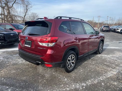 Certified 2023 Subaru Forester Premium image 5