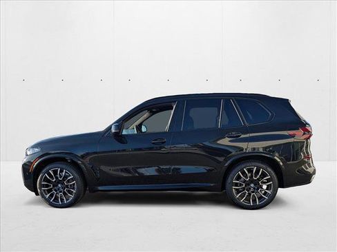 Used 2026 BMW X5 xDrive40i w/ M Sport Package image 5
