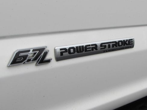 Used 2022 Ford F250 Platinum w/ Tremor Off-Road Package AWD/4WD image 36