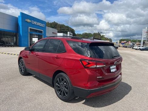 Used 2023 Chevrolet Equinox RS FWD image 4