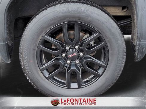 Used 2022 GMC Sierra 1500 Elevation image 32